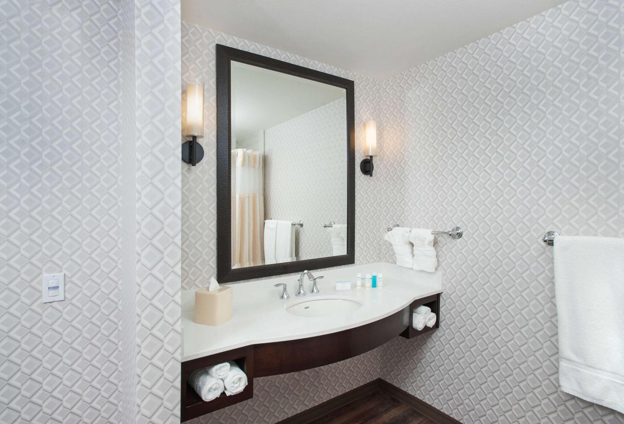 Hilton Garden Inn Burbank Los Angeles Екстер'єр фото